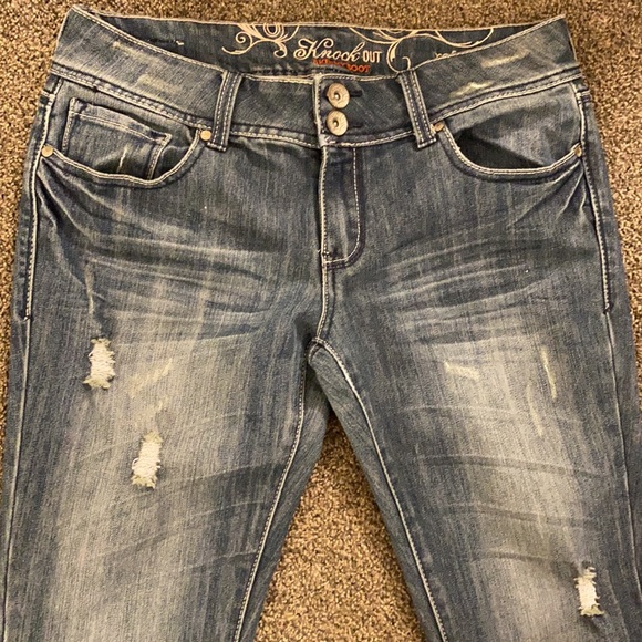 Refuge Jeans - Picture 5 of 6